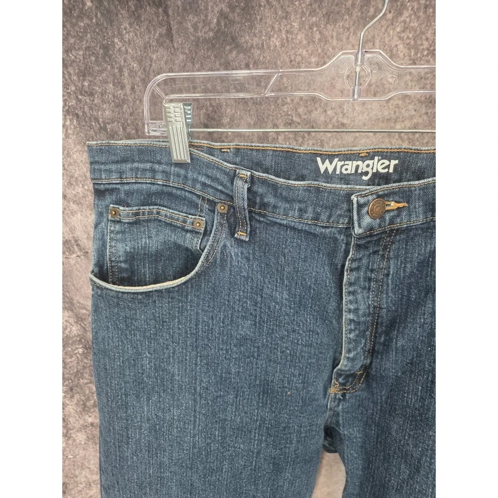 Wrangler Jeans‎ Mens 38x32 Blue Regular Fit Straight Leg Blue Denim